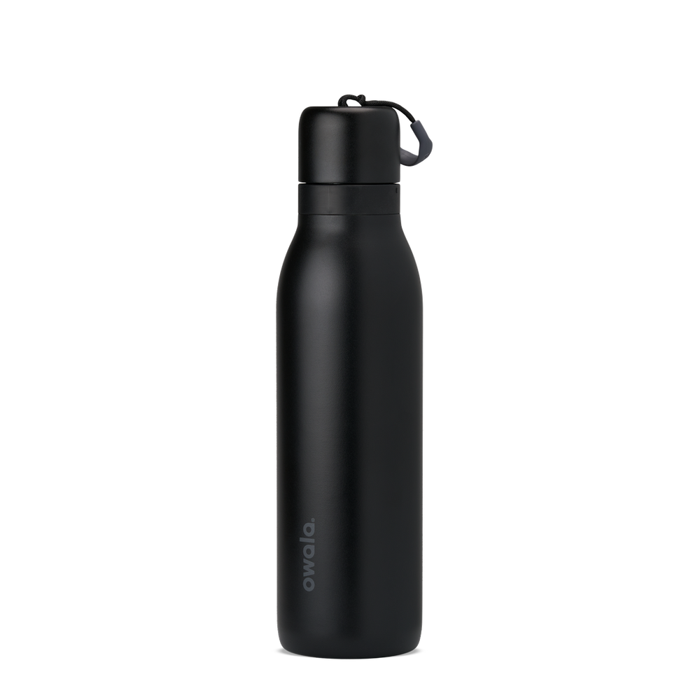 FreeSip Twist 18oz in Black (matte black body, black lid and loop), shown